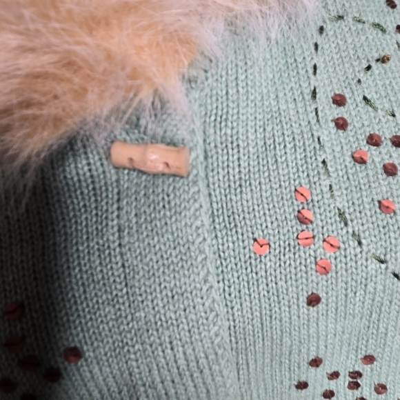 Vintage Storybook Knits Womens Mint Green Cardigan Floral Sz M Faux Fur Collar - Picture 10 of 13